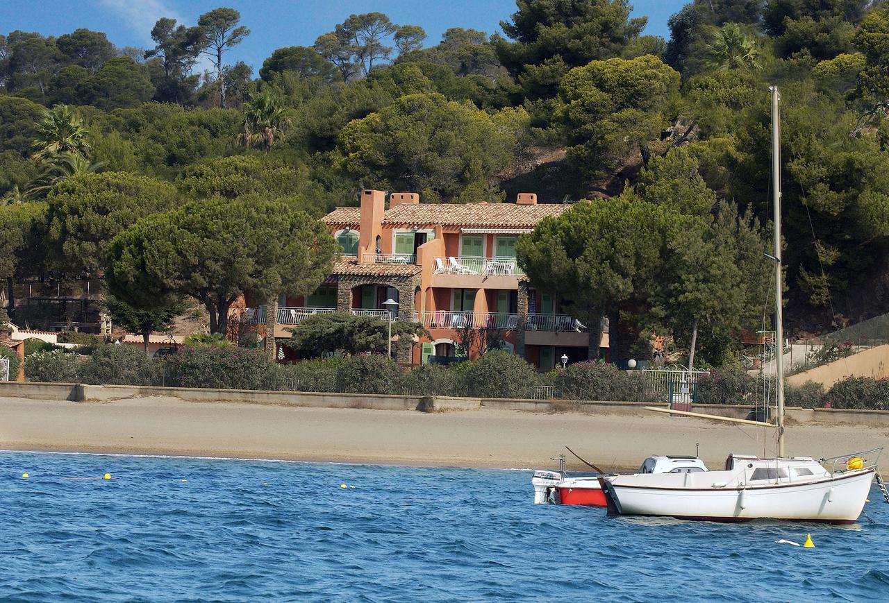Villa L'Ensoleillade La Londe-les-Maures Exteriör bild